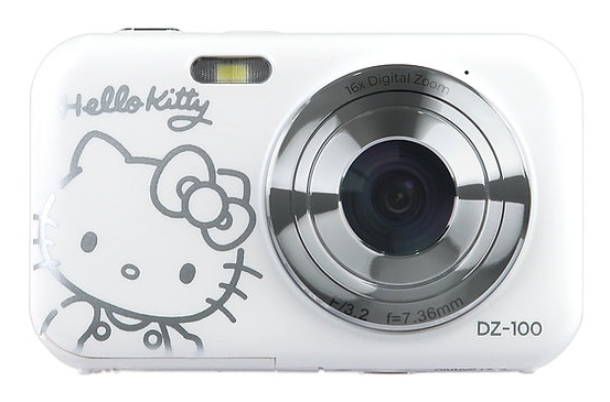 Yashica DZ-100 Hello Kitty Kompaktkamera 44 MP 2,4" Display 16x Zoom Weiß