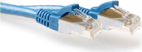 ACT Blue 30 meter SFTP CAT6A patch cable snagless with RJ45 connectors. Cat6a s/ftp snagless bu 30.00m (FB6630)