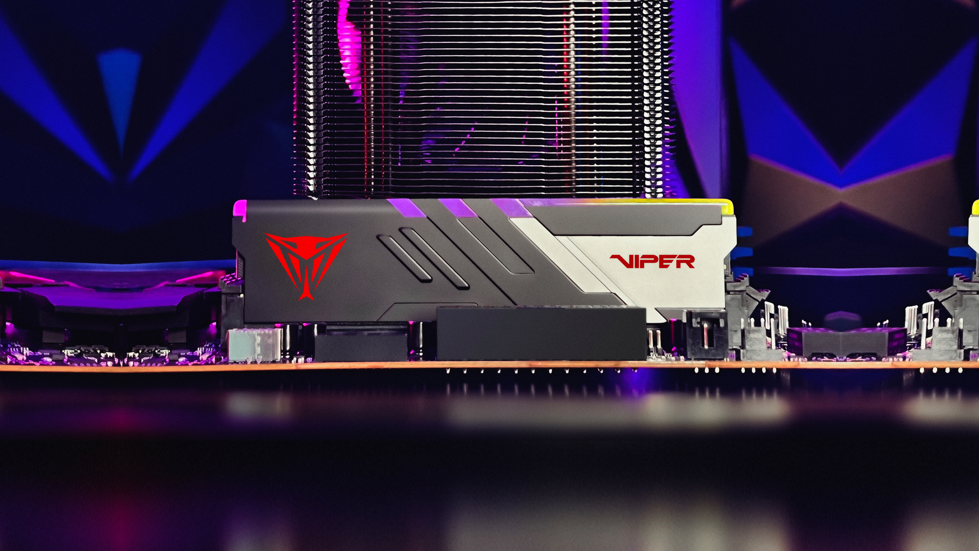 Patriot Viper Venom RGB DDR5 32 GB (2 x 16 GB) 6000 MT/s DIMM Kit