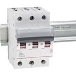 LEGRAND 403402 TX3 LS B16A 3p 6kA 3M