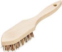 Peggy Perfect Scheuerbürste mit Griff, Holz natur, spitz robuster Holzkörper, mit Aufhängeloch, Unionborste, - 1 Stück (7306)