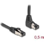 Delock RJ45 Netzwerkkabel Cat.8.1 S/FTP 90° oben gewinkelt / gerade 0,5 m schwarz (80393)