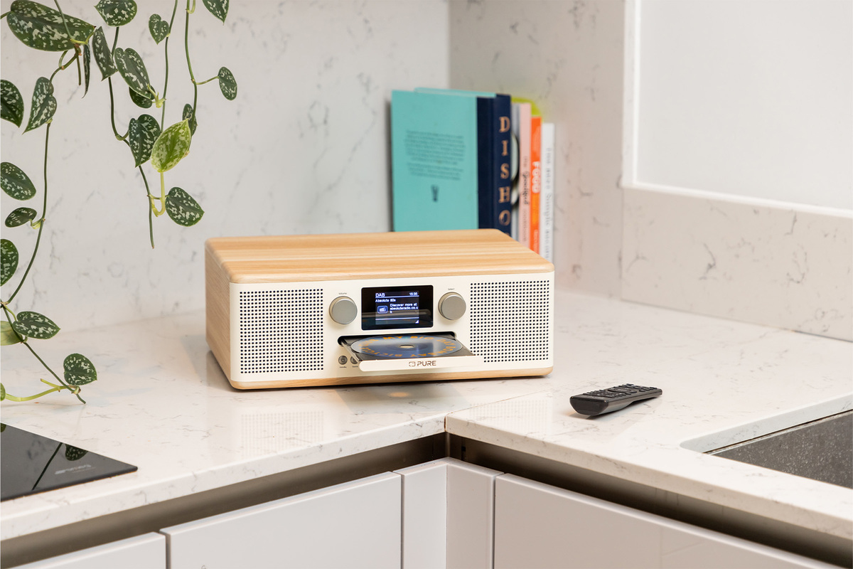 Pure Classic C-D6 Audiosystem 30 Watt Bluetooth DAB+ Cotton White, Oak