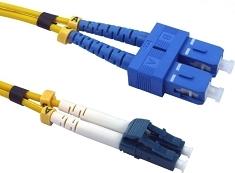 Newlink 1m OS2 LC-SC (Single Mode) Fibre optic cables use glass threads (fibres) to transmit data. These fibres transmit the data by using modulated light waves. Fibre cables are popular because they have a much greater bandwidth than the standard copper (FB2S-LCSC-010YD)