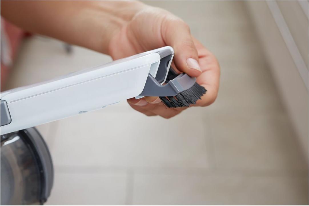 BLACK+DECKER DustBuster PV1820L Handstaubsauger Titan / Chrom
