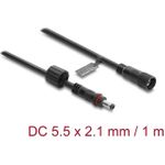 Delock DC Verlängerungskabel 5,5 x 2,1 mm Stecker zu Buchse mit Schraubverschluss M12 x 1,75 mm Gewinde wasserfest 18 AWG, 1 m schwarz (67383)