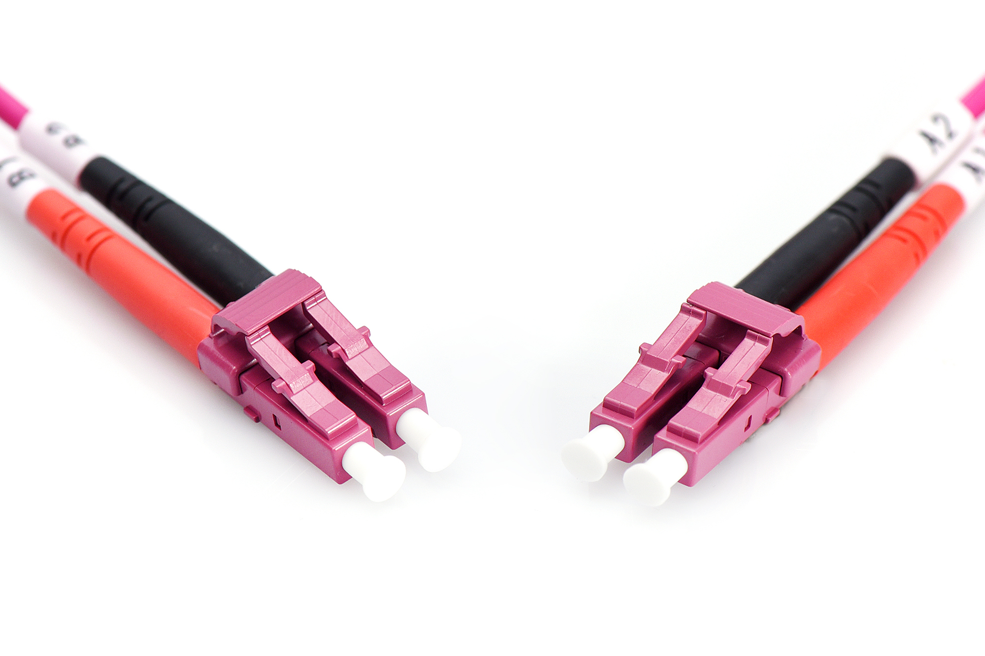 Digitus DK-2533-02-4 LWL-Patchkabel LC/LC Multimode OM4 50/125 µm Duplex 2 m Lila, RAL 4003