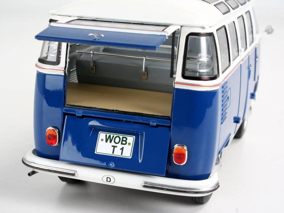 Revell Volkswagen T1 SAMBA BUS (07399)
