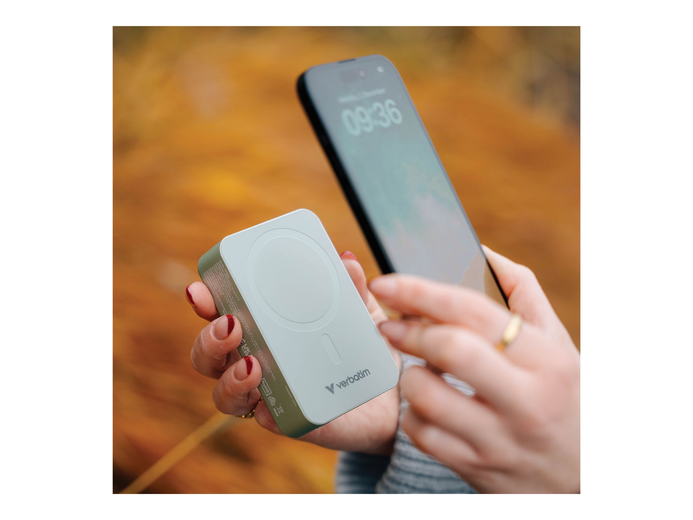 Verbatim Charge 'n' Go Essentials 20000 mAh Induktive Power Bank Grün