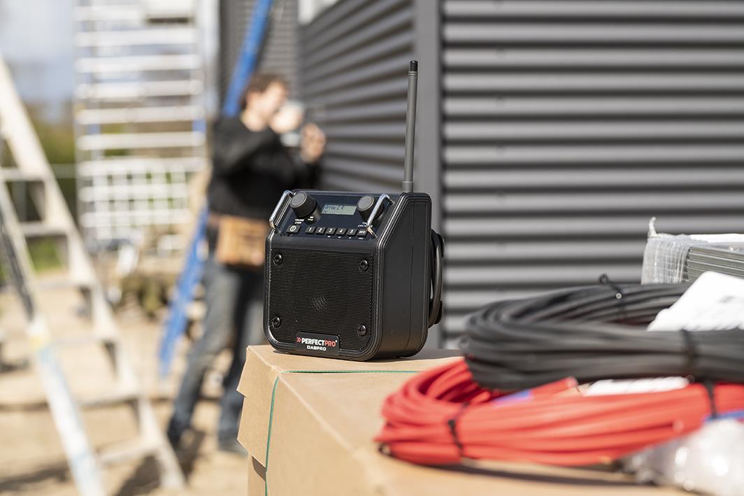 PerfectPro DABPRO Baustellenradio DAB+/FM Bluetooth Schwarz