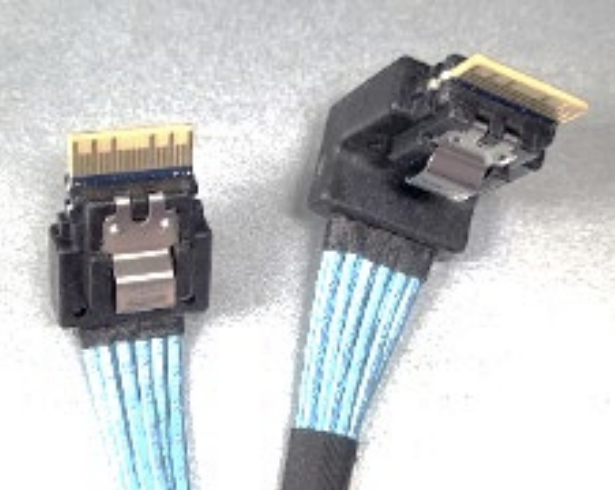 Intel 1U SlimSas Cable x4 CPU-HSBP Kit Sng (CYPCBLSL104KIT)