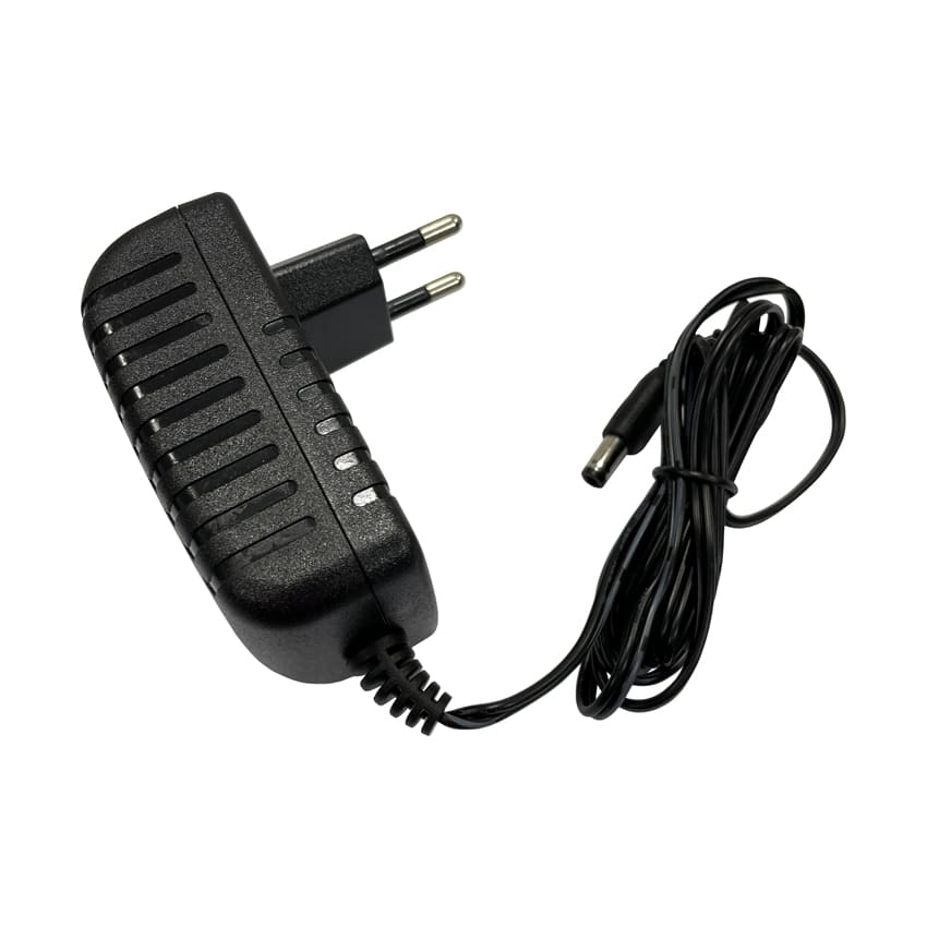 LC-Power LC-ADA-USB-SATA-NVME USB-C Adapter für NVMe M.2 SSD & 2,5"/3,5" SATA Schwarz