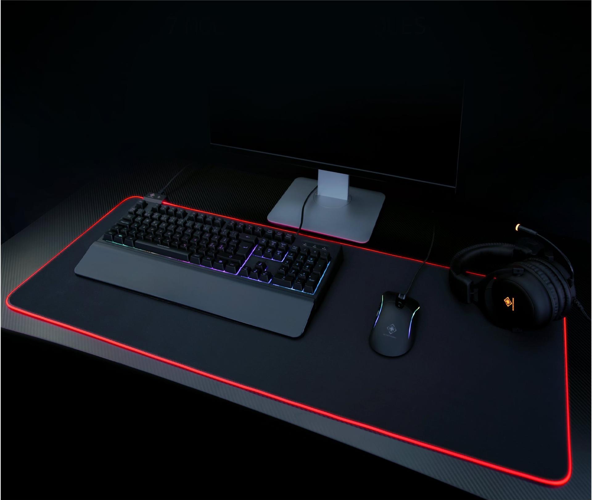 DELTACO GAMING GAM-079 90 cm x 36 cm RGB Mauspad Schwarz