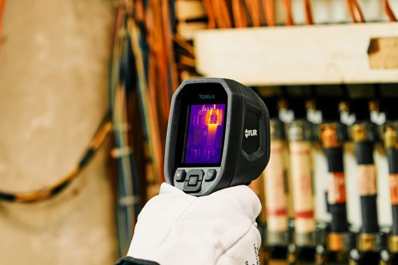 FLIR TG165-X Wärmebildkamera 2/3" 80 x 60 Pixel LCD-Display Schwarz