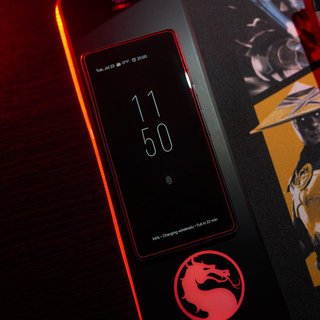 Numskull Mortal Kombat Gaming-Mauspad mit Wireless Charge 80x30 cm LED-Beleuchtung, Schwarz/Rot