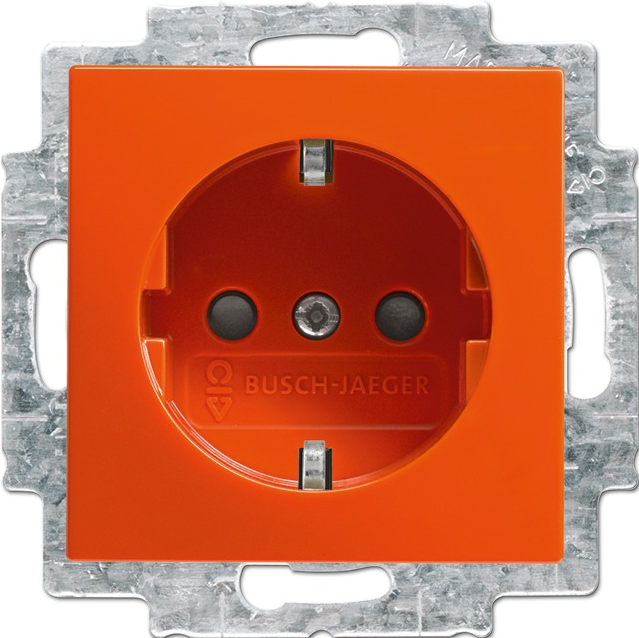 Busch-Jaeger 2013-0-5387. Buchsen-Typ: CEE 7/3. Produktfarbe: Orange, Silber. Ausgangsspannung: 250 V, Ausgangsstrom: 16 A (2013-0-5387)