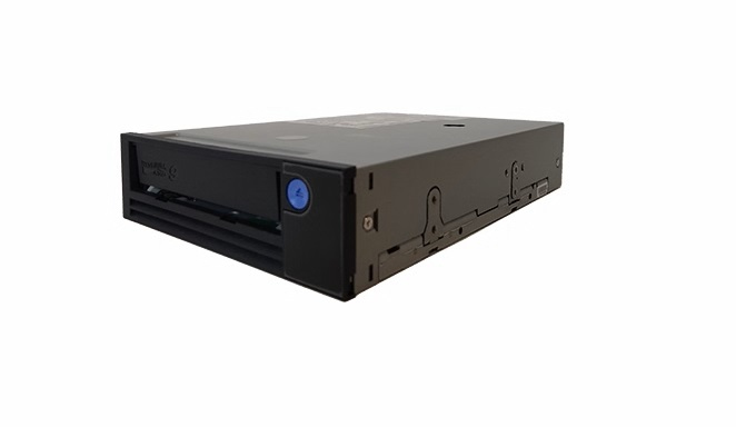 Quantum LTO-9 Bandlaufwerk HH Internal Bare SAS 18 TB Schwarz