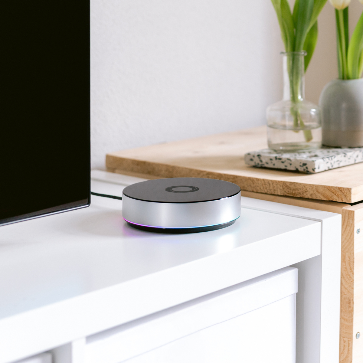 Homey Bridge Smart-Home-Zentrale Zigbee Z-Wave Bluetooth WLAN Schwarz Silber