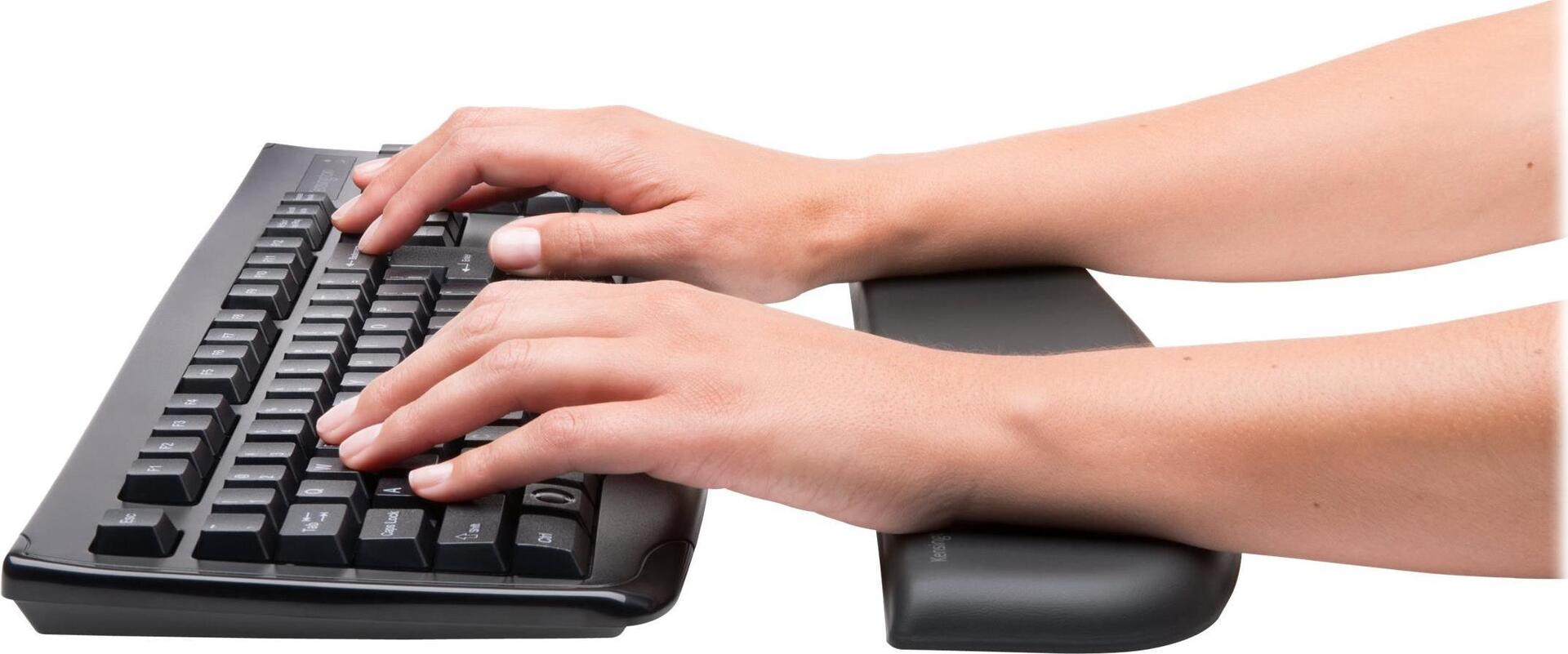 Kensington ErgoSoft Handgelenkauflage für Standardtastaturen Schwarz