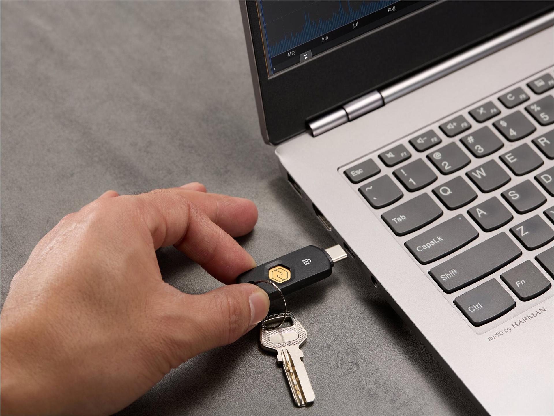Kensington VeriMark NFC+ Security Key FIDO2 Level 2 USB-C Schwarz