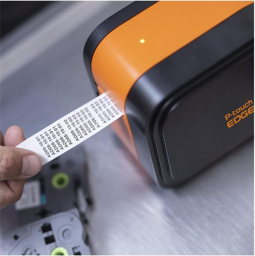 Brother P-Touch EDGE PT-E920BT PTE920BTZ1 Industrie-Etikettendrucker – Thermotransfer – bis 36?mm – Bluetooth/USB-C (PTE920BTZ1)