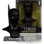 MCFARLANE DC Direct Batman Cowl Replica 1 3 and Robin (17937)