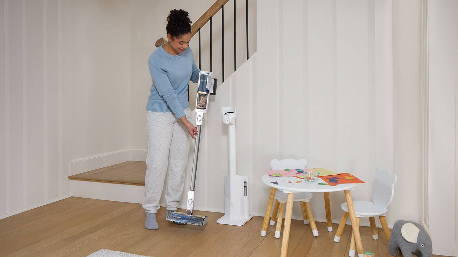 Shark Clean & Empty BU3521EU Akku-Stielstaubsauger 240 W Grau