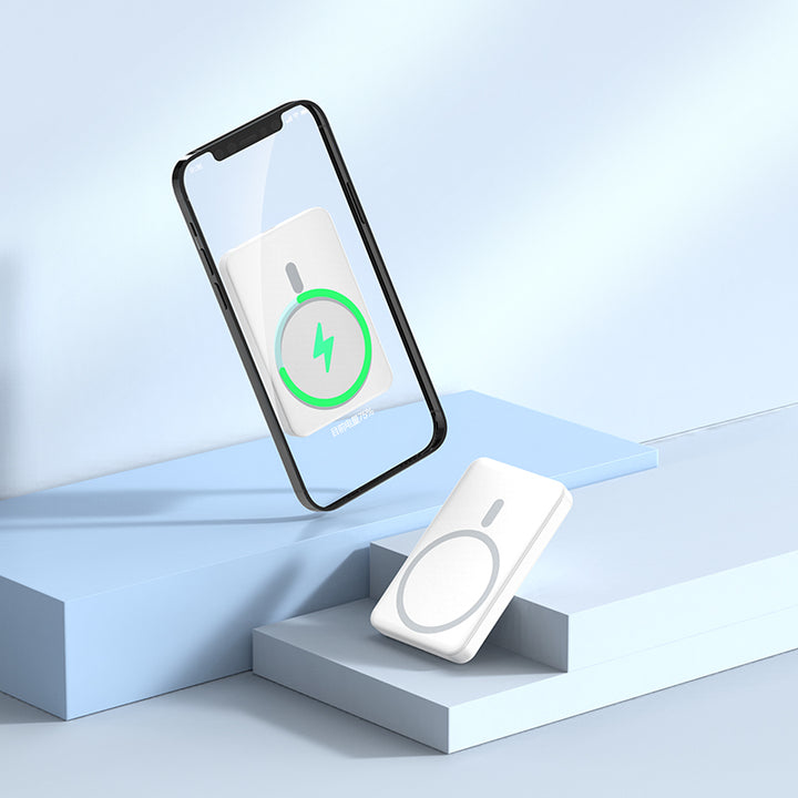 XtremeMac Induktive Power Bank 5000 mAh USB-C MagSafe 7.5 W Weiß