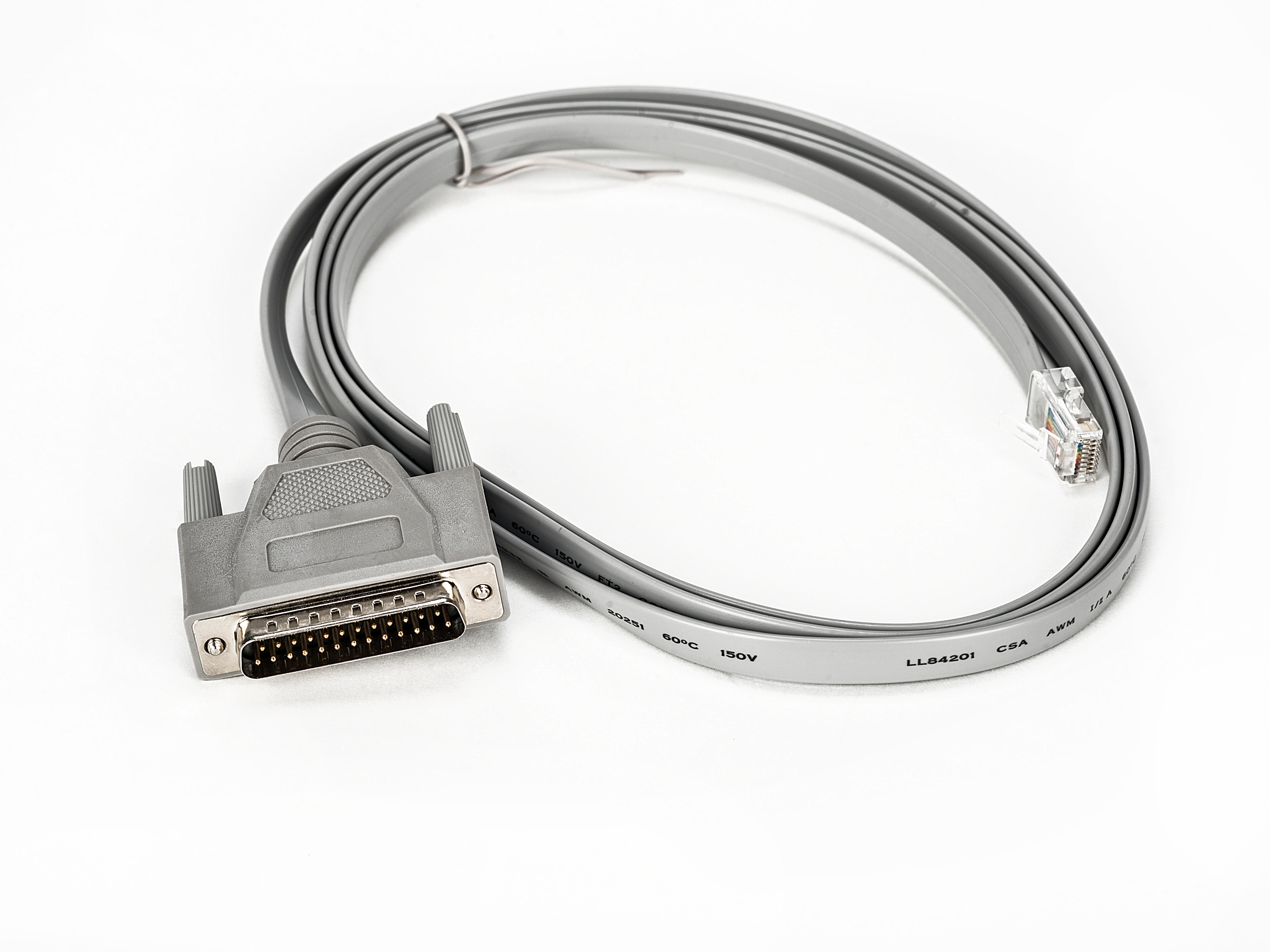 Vertiv Cyclades CAB0046 Serielles RS-232-Kabel 1,8 m