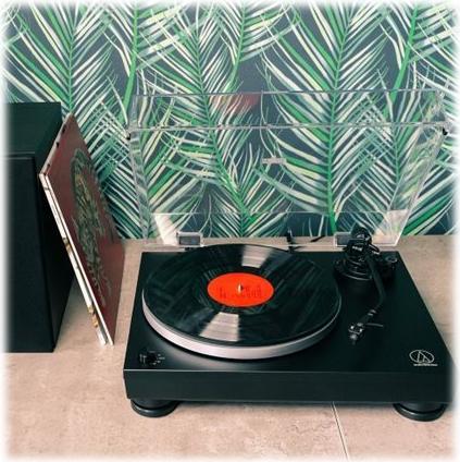 Audio-Technica AT-LP5X Plattenspieler Mattschwarz