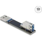 Delock USB 10 Gbps Adapter Typ-A Buchse zu Stecker gedreht 90° oben (67421)