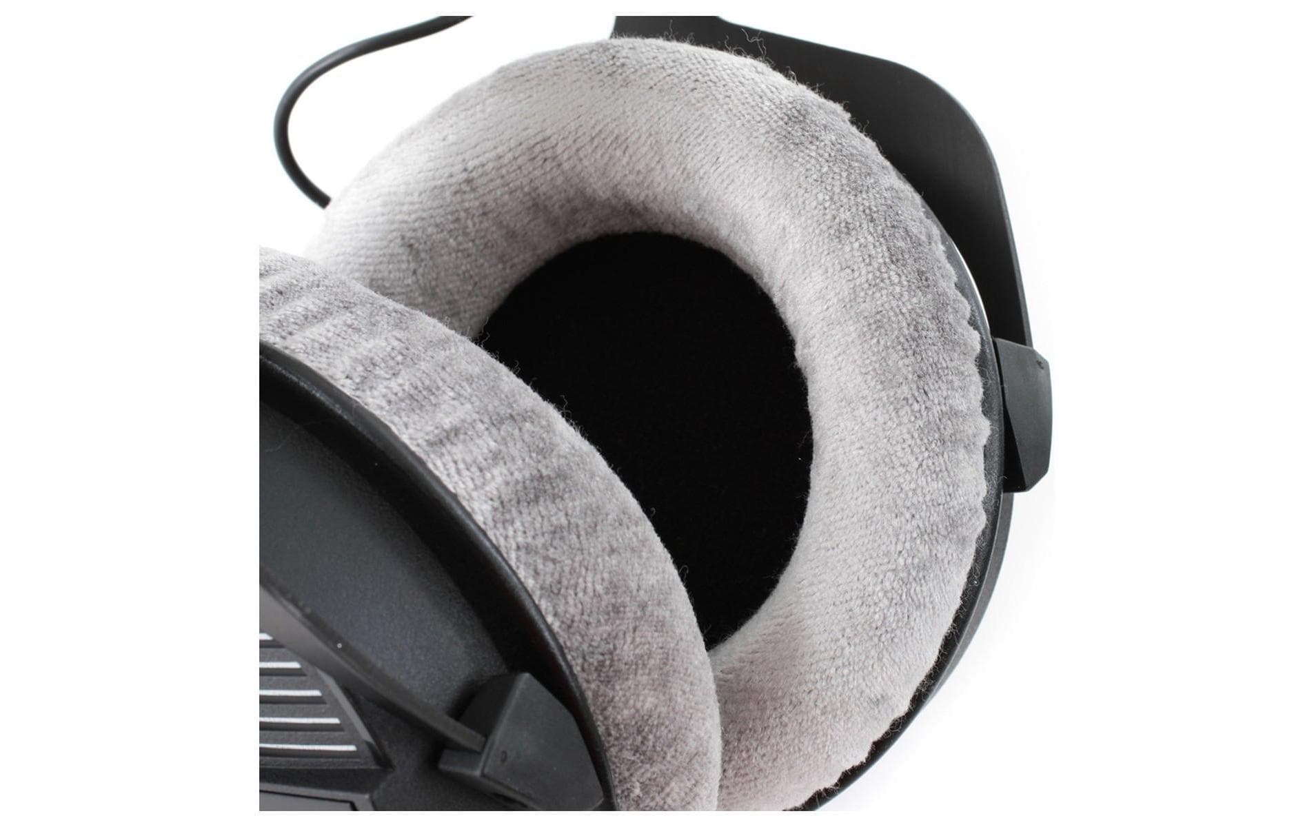 beyerdynamic DT 990 PRO einseitig kabelgebundener Over-Ear-Studiokopfhörer für Mixing, Mastering und Editing mit 250 Ohm (459.038)