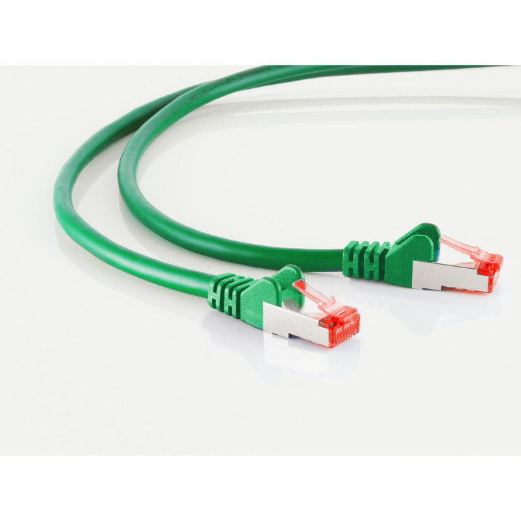 S/CONN maximum connectivity 75711-A0.15G Cat6a S/FTP Patchkabel 0,15 m Grün