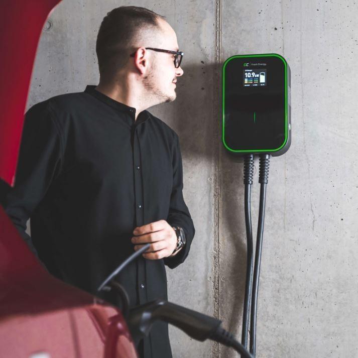 Green Cell EV PowerBox (EV14)