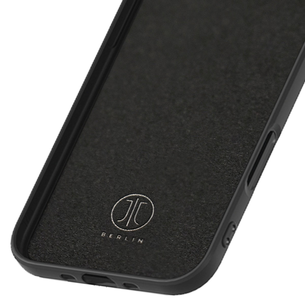 JT Berlin Pankow Soft BackCase für Apple iPhone 17 Pro Schwarz